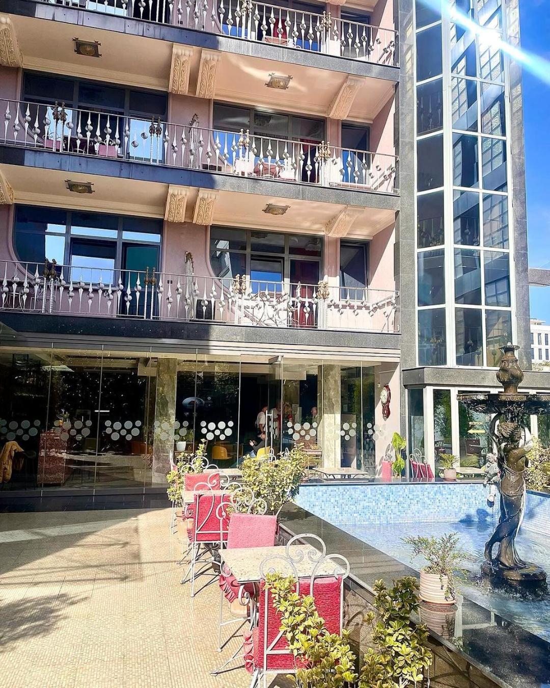 Hotel Elysee تيرانا المظهر الخارجي الصورة